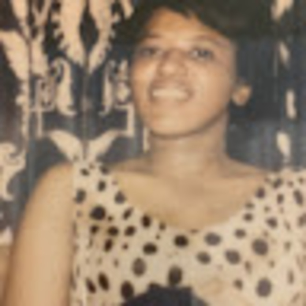 Meet your Posher, Christine